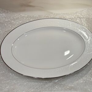 Waterford White and Silver Oval Platter-Baron’s Court Pattern.